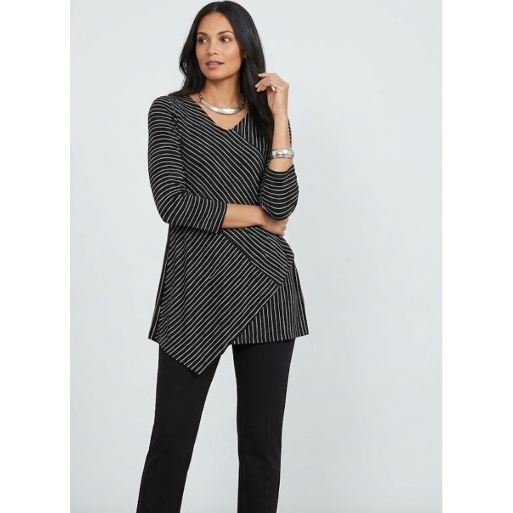 Chico's Travelers Tunic Large/2 Black White Striped Asymmetrical Slinky Knit